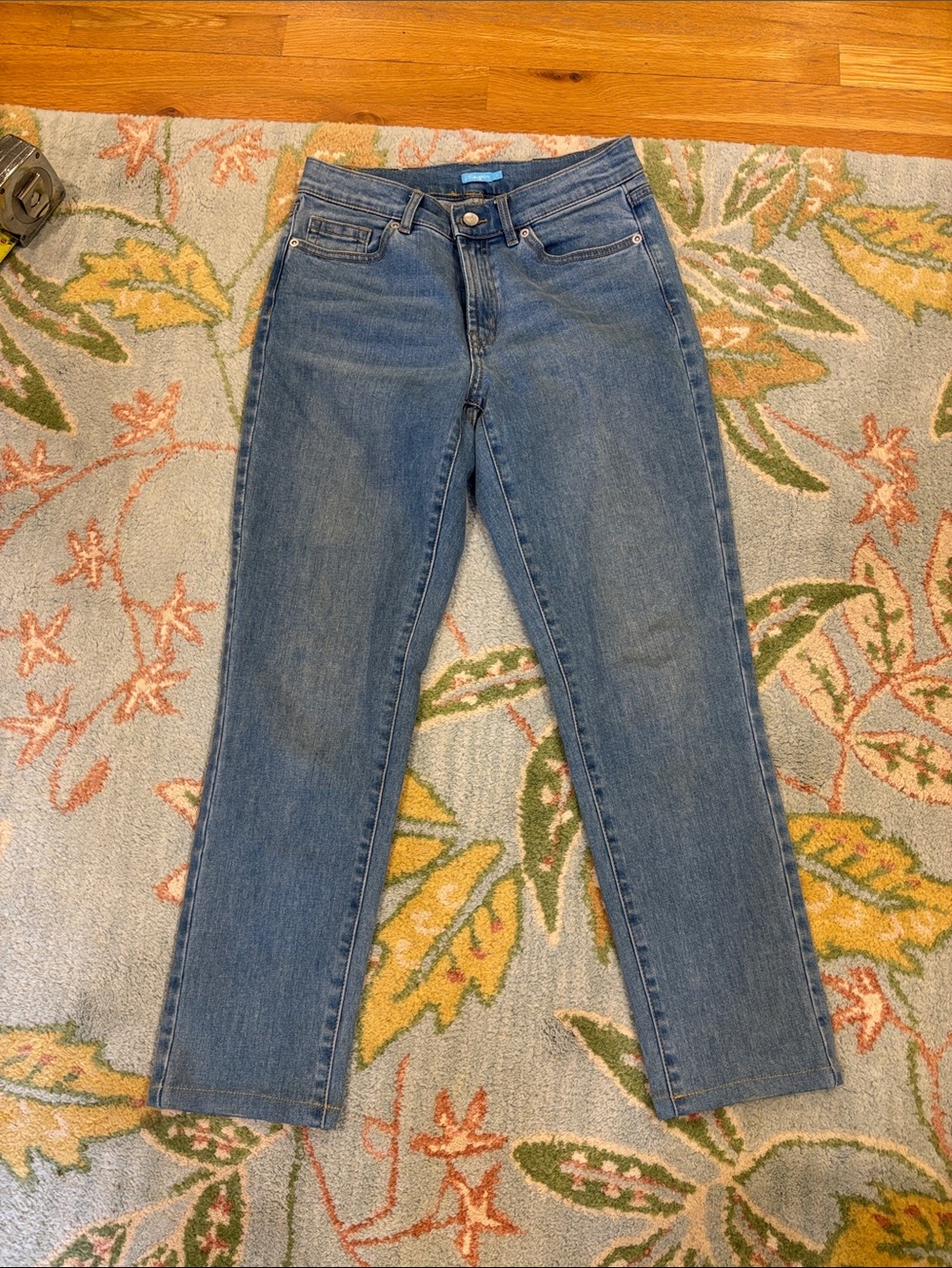 JMcLaughlin jeans size 4